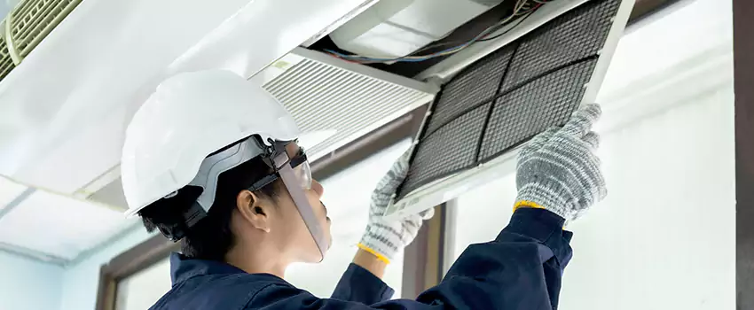 Signs of Clogged Air Ducts in St. Bernard, QC
